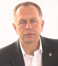 Юрисконсульт, юрист - Павлюк Руслан Сергійович