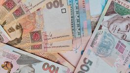 Пенсии почти двух миллионов украинцев не дотянули до 2 тысяч гривен Пенсии почти двух миллионов украинцев не дотянули до 2 тысяч гривен