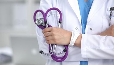 Новости - В апреле зарплаты некоторых врачей могут вырасти на 30%
