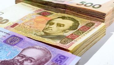 Новости - Зарплаты в Украине: как реальные суммы отличаются от желаний соискателей