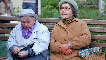 Новости - В Кабмине назвали предпосылки повышения пенсионного возраста для украинок