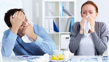 Статьи - Коллега с простудой: как защитить себя от заражения?