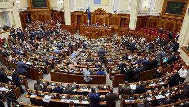 Новости - Депутати хочуть повернути "докарантинні" зарплати собі і чиновникам