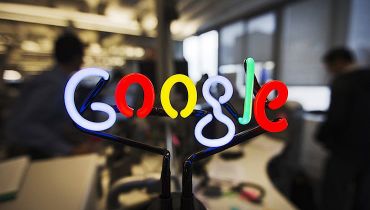 Новости - Google уріже зарплати співробітникам, які працюють віддалено